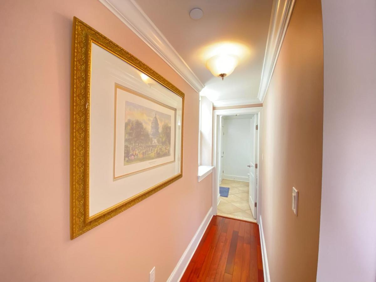 Classy Victorian Brownstone Subway Shopping Washington Luaran gambar